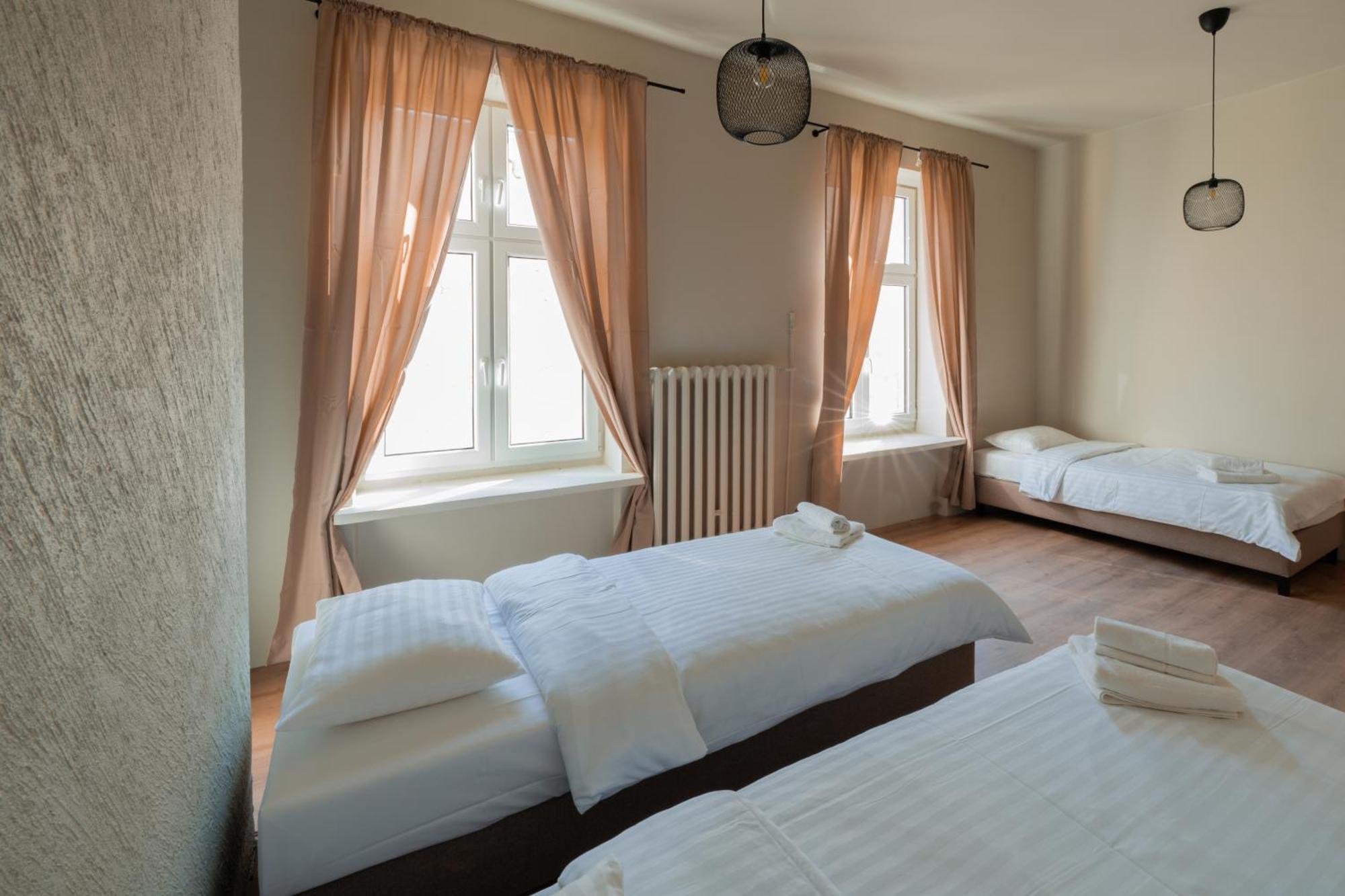 Hotelik Relax H360 Łódź Dış mekan fotoğraf