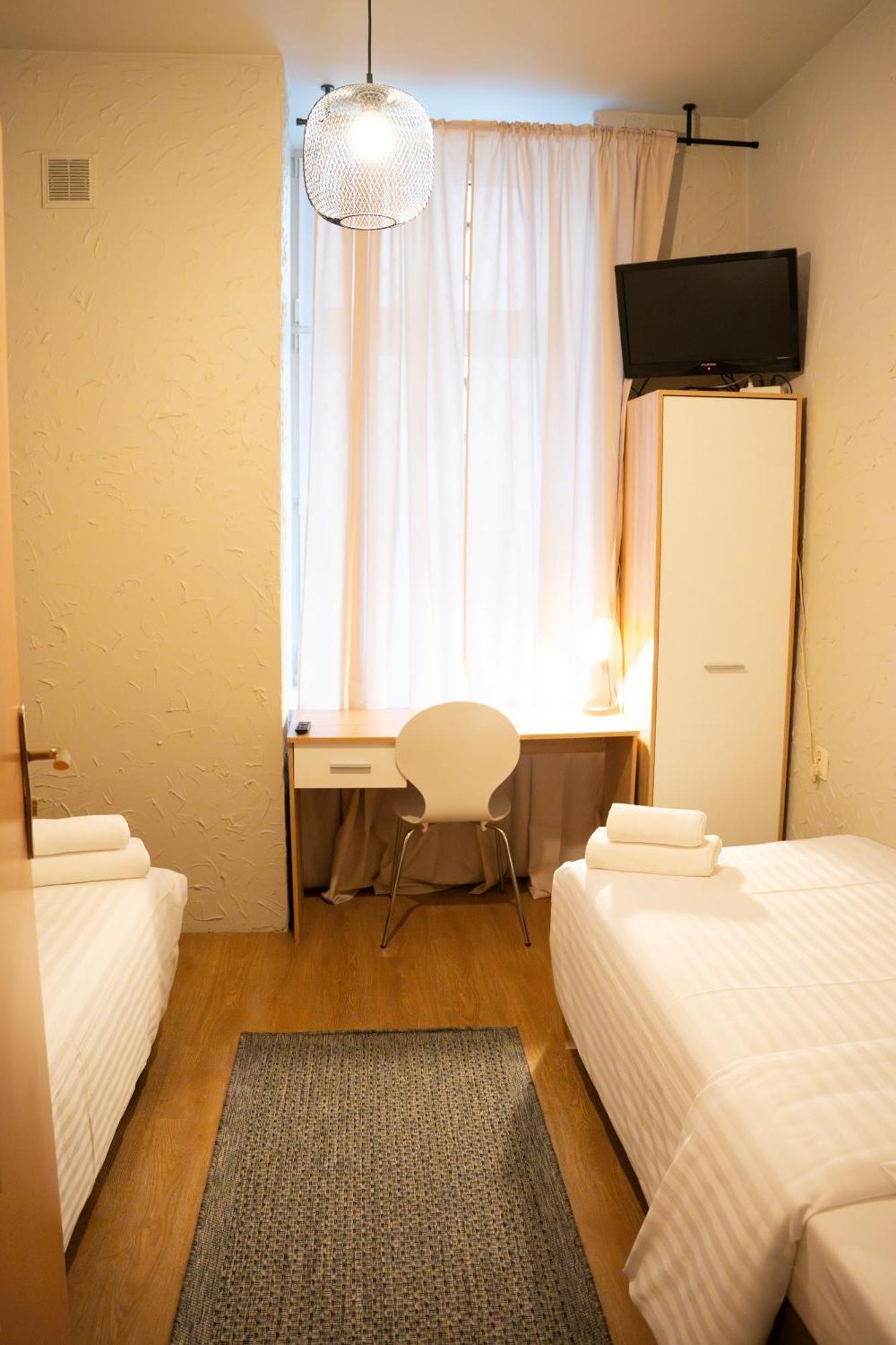 Hotelik Relax H360 Łódź Dış mekan fotoğraf